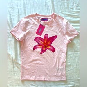 Edikted Daylily T-Shirt